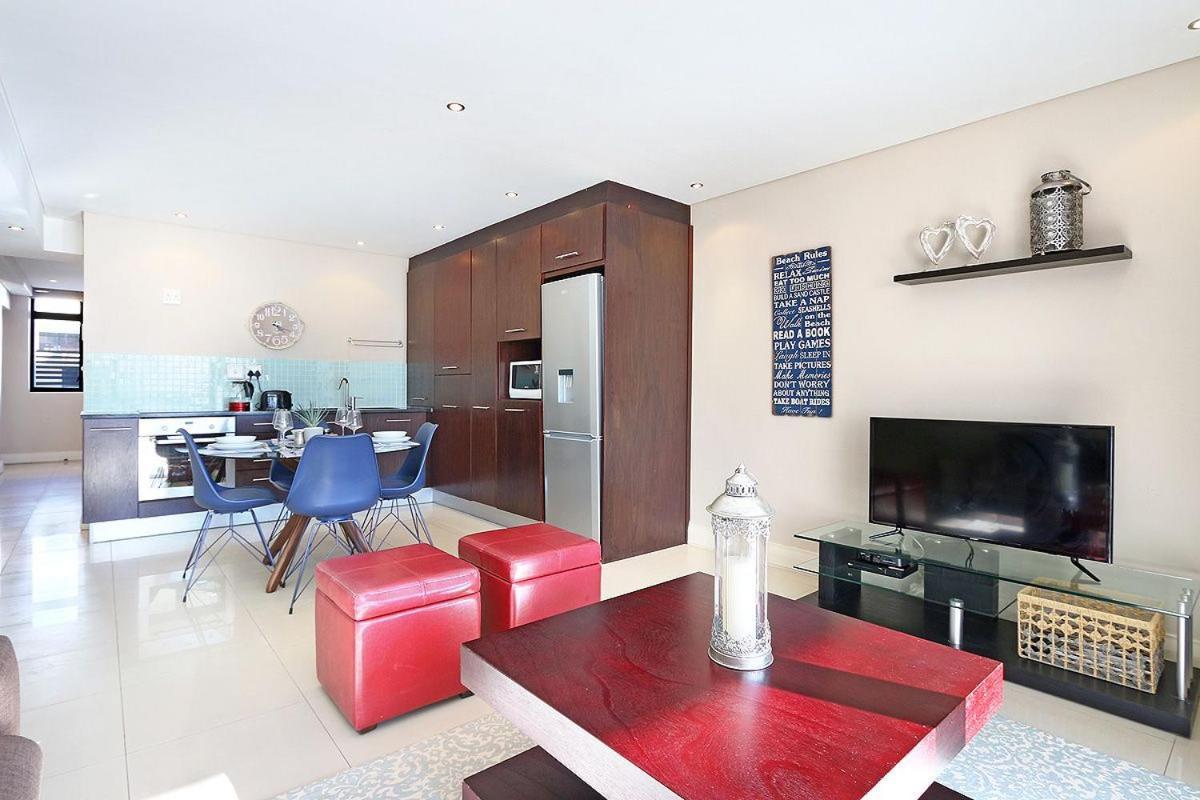 Eden On The Bay 118 By Hostagents Apartamento Bloubergstrand Exterior foto