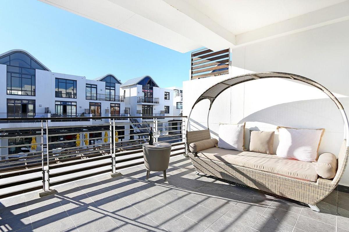 Eden On The Bay 118 By Hostagents Apartamento Bloubergstrand Exterior foto