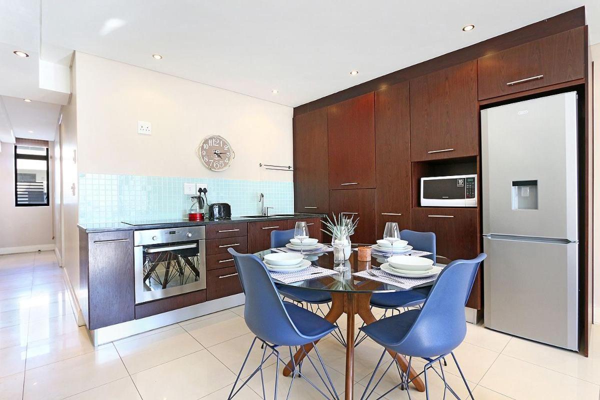 Eden On The Bay 118 By Hostagents Apartamento Bloubergstrand Exterior foto